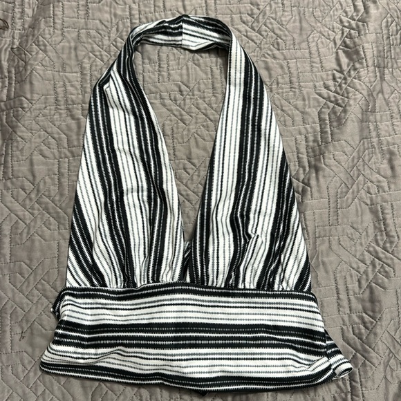 SHEIN Tops - Halter crop top